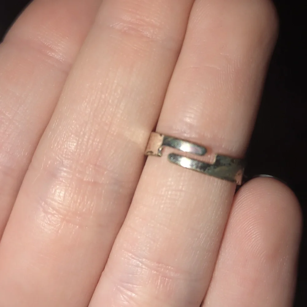 Hello kitty ring - Picture 2 of 2